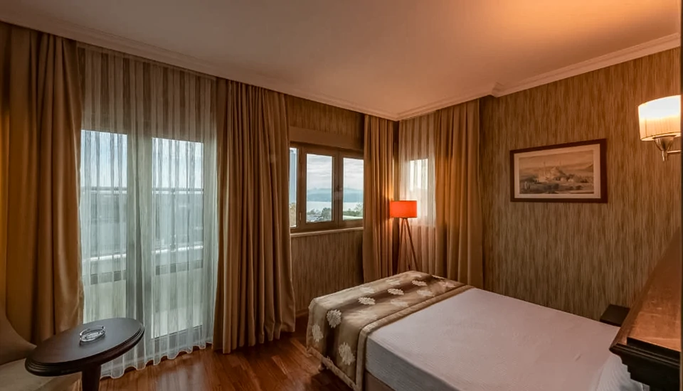 هتل نوا پلازا بوتیک و اسپا استانبول